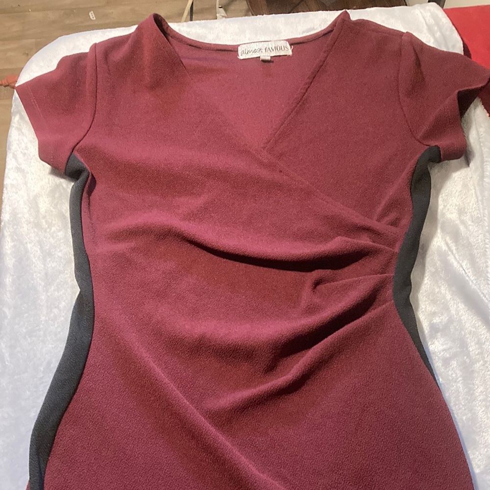Knee length almost famous dress size extra large